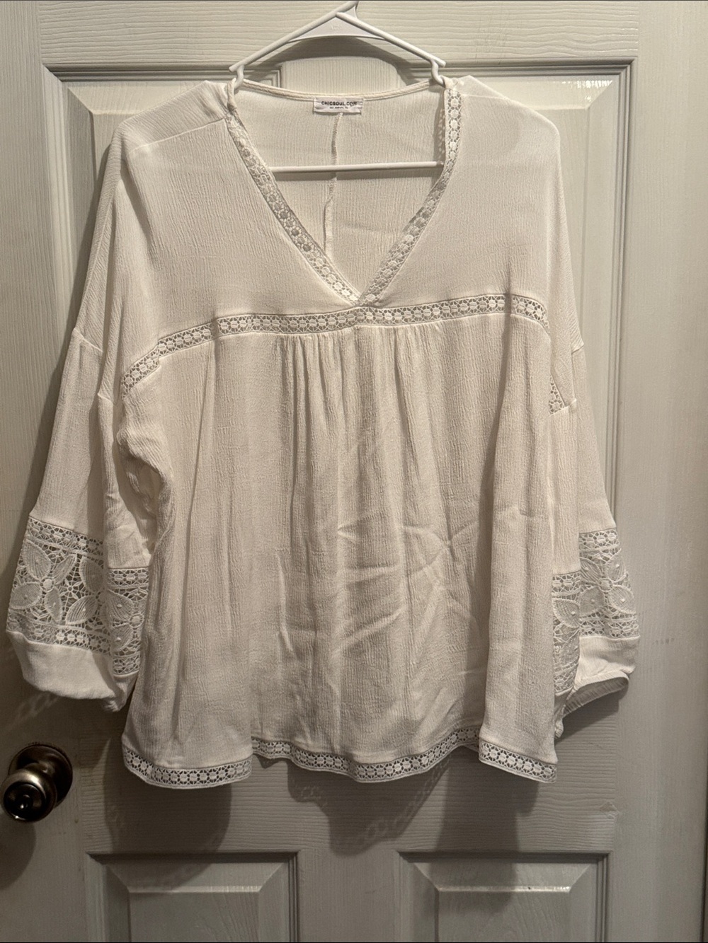 Women's White V-Neck Lace-Trim Peasant Tunic